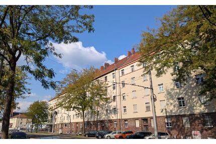 Single-Appartment im Conradhof: kompakte 2-Zi-Wohnung mit Wanne - Dresden Neustadt