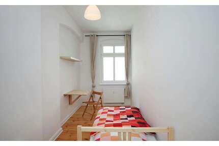 WG-Zimmer in Berlin 655,00 € 10 m²