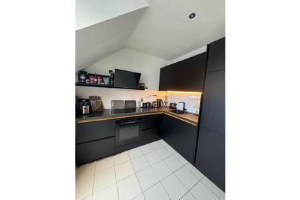 Exklusive, vollmöblierte 2,5 wohnung in zentraler Lage, Krefeld - Tönisvorst