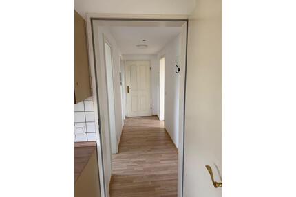 2 Zimmer Wohnung in Siegburg - 970,00&nbsp;EUR Kaltmiete, ca.&nbsp; 55,00&nbsp;m&sup2; in Siegburg (PLZ: 53721)