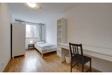 WG-Zimmer in Stuttgart 425,00 € 9 m²