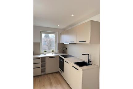 Erstbezug nach Sanierung!- Helle 3-Zimmer Maisonette-Wohnung mit - Bayreuth Meyernberg