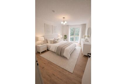 moderne 2-Zimmer Wohnung 53m² mit Balkon EBK Duschbad Parkplatz in Heide