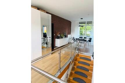 3,5 oder 4 Zimmer ca.100qm Wohnung mit eigenem Eingang - Bochum Bochum-Südwest