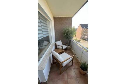 Helle & top moderne 2 Zimmer Wohnung in Hassels! - Düsseldorf