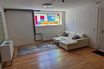 2,5 Zimmer möblierte Souterrainwohnung - 100 m² - FFM Praunheim - Frankfurt am Main Mitte-West