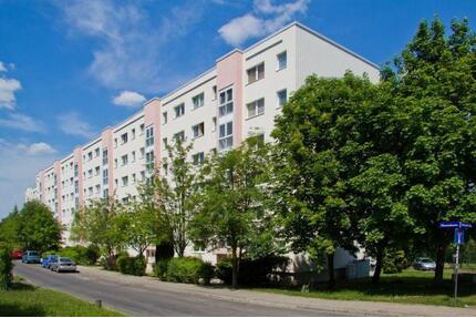 Frisch renovierte 3-Zimmer-Wohnung mit Balkon! - Dresden Cotta