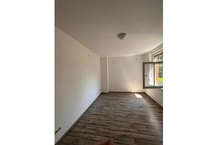 Schöne 2 Zimmer Altbauwohnung in Stendal
