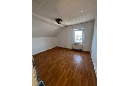 3 Zimmer Wohnung in Hilden - 900,00&nbsp;EUR Kaltmiete, ca.&nbsp; 70,00&nbsp;m&sup2; in Hilden (PLZ: 40721)