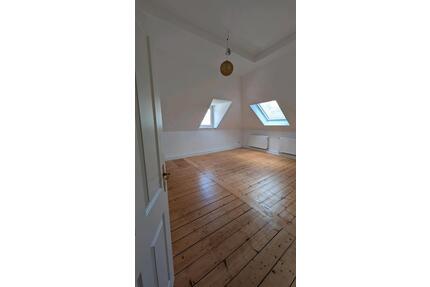 Gemütliche Altbau-WG Nähe Luisenviertel - Wuppertal Brill