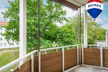 Schöne 3-Raumwohnung mit Balkon zur Miete in Stadtfeld-West - Magdeburg Diesdorf