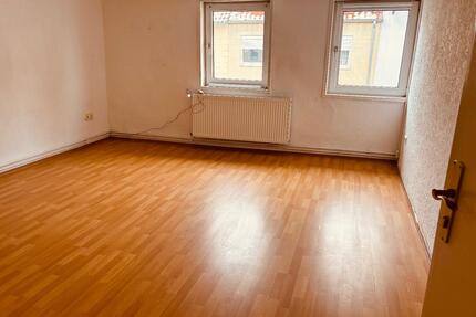 2-Zimmer Altbauwohnung - 390,00&nbsp;EUR Kaltmiete, ca.&nbsp; 72,00&nbsp;m&sup2; in Schöningen (PLZ: 38364)