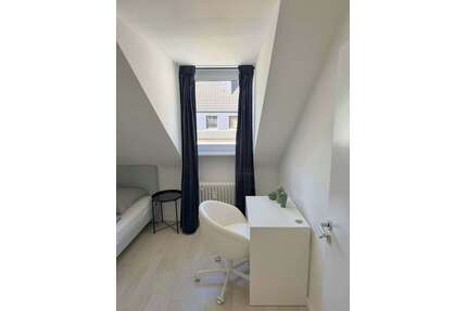 WG-Zimmer in Düsseldorf 699,00 € 15 m²