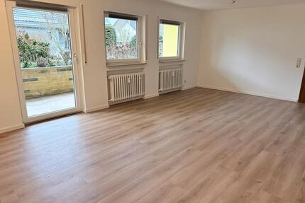 Großzügige 2-Zimmer Wohnung mit Terrasse in Herrenberg-Kayh