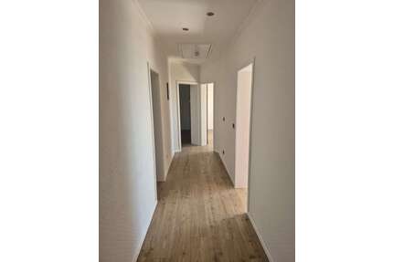 Wohnung zum Mieten in Duisburg 700,00 € 76 m²