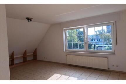 1 Zimmer Apartment - 300,00&nbsp;EUR Kaltmiete, ca.&nbsp; 40,00&nbsp;m&sup2; in Löhne (PLZ: 32584)