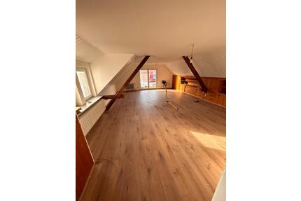 3 Zimmer Wohnung - 800,00&nbsp;EUR Kaltmiete, ca.&nbsp; 103,00&nbsp;m&sup2; in Königsfeld im Schwarzwald (PLZ: 78126)