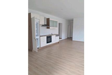 3 Zimmer Wohnung - 700,00&nbsp;EUR Kaltmiete, ca.&nbsp; 90,00&nbsp;m&sup2; in Großsolt (PLZ: 24991)