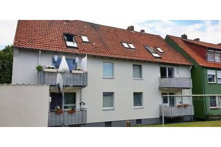 3 Zimmer Wohnung mit Einbauküche und Balkon in Schöningen Negenborntrift