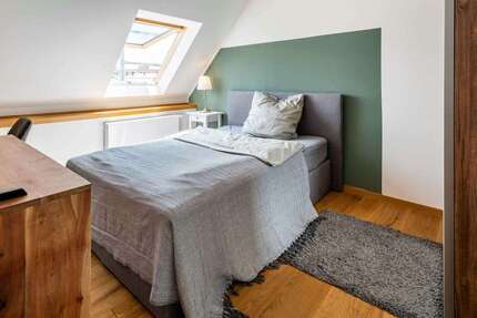 WG-Zimmer in München 860,00 € 12 m²