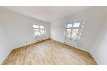 3-Raum-Altbauwohnung mit Tageslichtbad - Chemnitz Altendorf