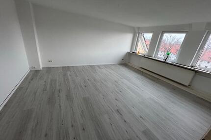 Helle sanierte 2 Zimmer Wohnung in Salzgitter Bad