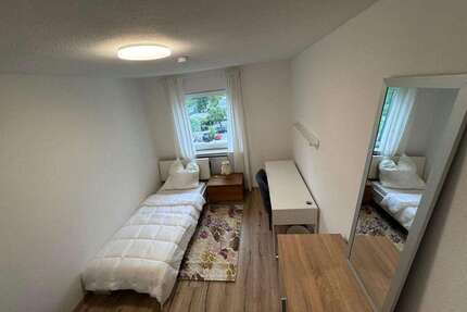 WG-Zimmer in Königsbrunn 575,00 € 12 m²