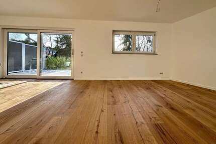 Wohnung zum Mieten in Düsseldorf 1.670,00 € 108.09 m²