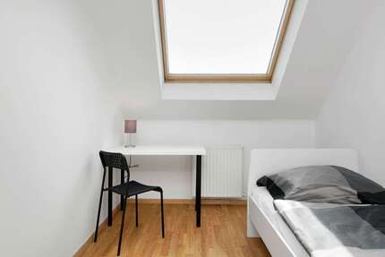 WG-Zimmer in Berlin 620,00 € 12 m²