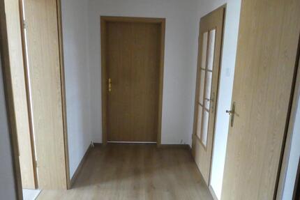 2-Zimmer Wohnung - 280,00&nbsp;EUR Kaltmiete, ca.&nbsp; 51,00&nbsp;m&sup2; in Weischlitz (PLZ: 08538)