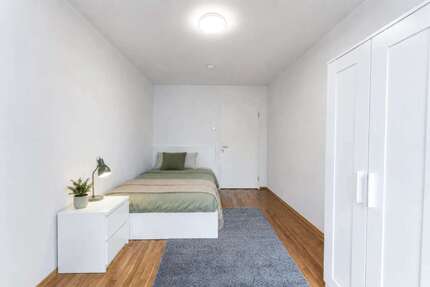 WG-Zimmer in Berlin 640,00 € 13 m²