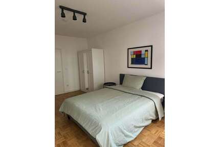 WG-Zimmer in Düsseldorf 899,00 € 20 m²