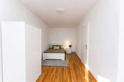 WG-Zimmer in Berlin 650,00 € 15 m²