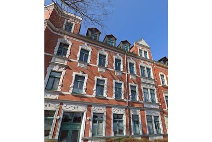 Helle & neu renovierte schöne 3 Zimmer Wohnung mit Einbauküche - Chemnitz Altendorf