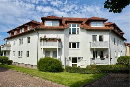 Schöne, helle 3-Zimmer-Wohnung mit Balkon und Stellplatz - Erfurt Daberstedt