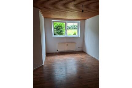 2 Zimmer Wohnung beste Lage - 400,00&nbsp;EUR Kaltmiete, ca.&nbsp; 60,00&nbsp;m&sup2; in Schöningen (PLZ: 38364)