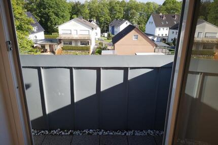 Freundliche 3 Zimmer Dachgeschosswohnung in Siegburg-Kaldauen