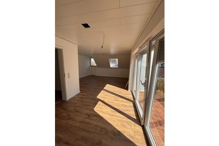 5,5 Zimmer Maisonette-Wohnung mit Küche in Öhringen. Erstbezug!