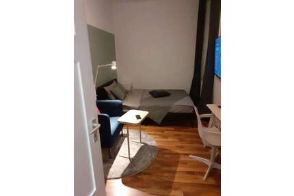 WG-Zimmer in Frankfurt am Main 570,00 € 15 m²