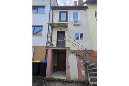 4 Zimmer Wohnung - 650,00&nbsp;EUR Kaltmiete, ca.&nbsp; 90,00&nbsp;m&sup2; in Walldürn (PLZ: 74731)