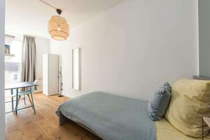 WG-Zimmer in Berlin 710,00 € 11 m²