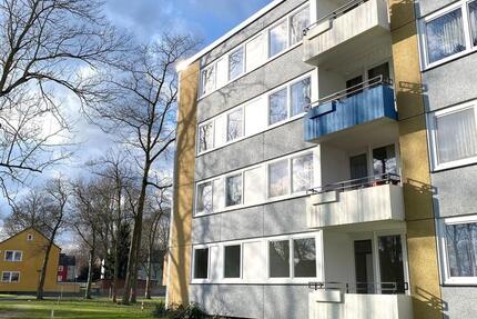 Ansprechende, großzügige 3-Zimmer-Wohnung mit Wand und Bodenbelag - Dortmund Mengede