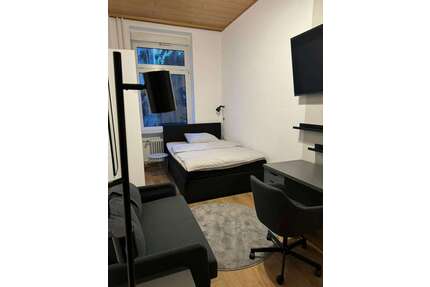 WG-Zimmer in Frankfurt am Main 595,00 € 14 m²