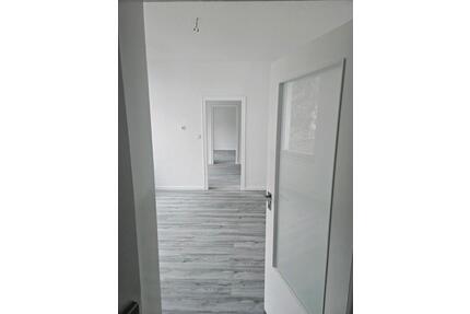 Schöne 2-Zimmerwohnung in Krefeld Stadtmitte zu vermieten