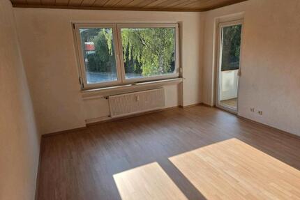 ***Helle renovierte 3 Zimmer Wohnung*** - Heidenheim an der Brenz Aufhausen