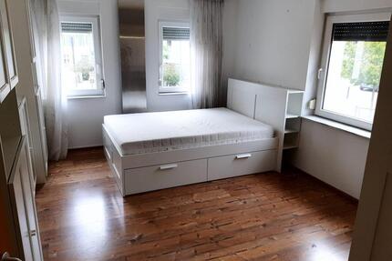 WG Zimmer 15 u 20qm für Berufstätige in stilvoller Wohnung 180qm - Kernen im Remstal