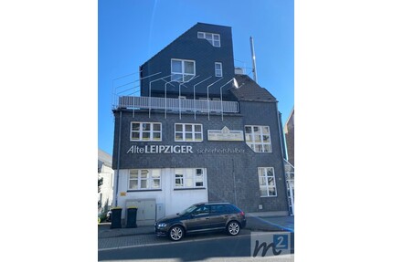 2 Zimmer Wohnung mit Galerie, zwei Balkone, RS-Zentrum - Remscheid