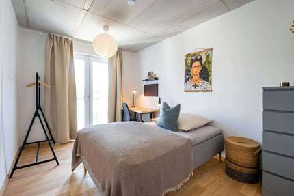 WG-Zimmer in München 1.229,00 € 12 m²