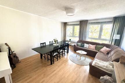 Hennef Zentrum- Schöne 2,5-Zimmer Wohnung mit ca. 82 m² im Herzen von Hennef zu vermieten! - Hennef (Sieg)
