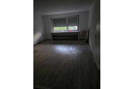 3 Zimmer wohnung - 970,00&nbsp;EUR Kaltmiete, ca.&nbsp; 85,00&nbsp;m&sup2; in Detmold (PLZ: 32756)